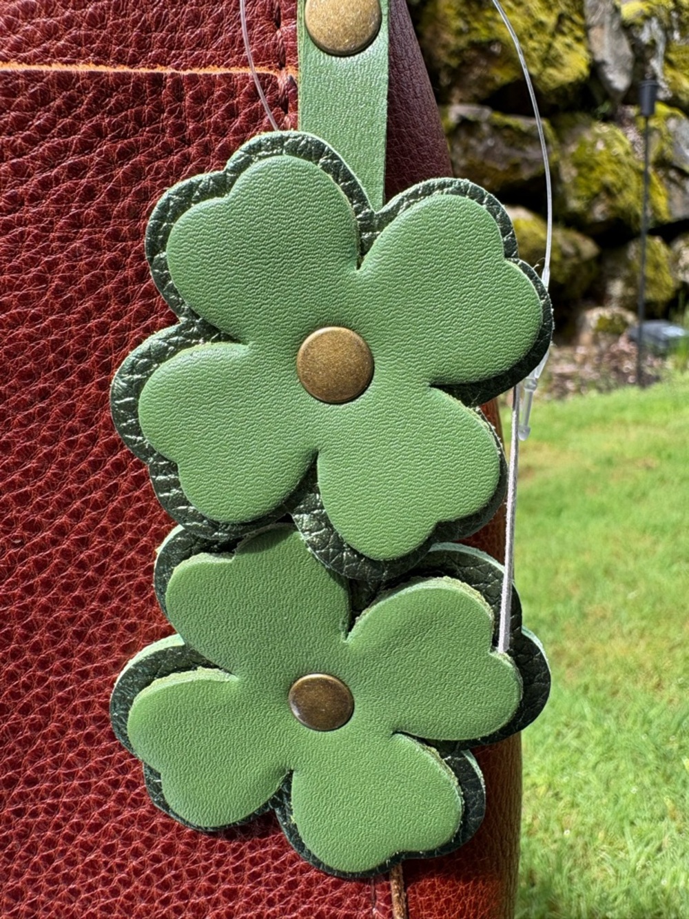 PLG Lucky 4 Leaf Clover Keychain Bag Charm Swivel Lobster Clasp Portland Leather - Picture 3 of 3